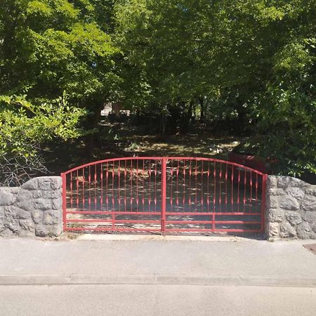 Apartman Kora Njivice Exteriör bild