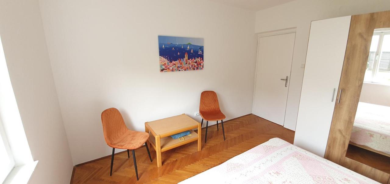 Apartman Kora Njivice Exteriör bild
